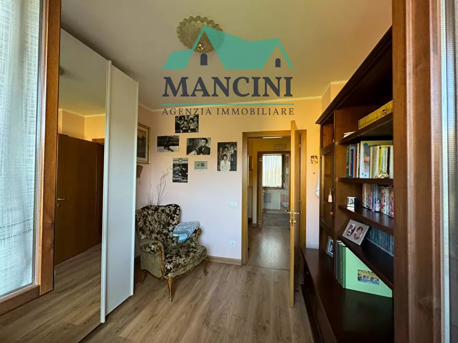 Immagine 28 di Casa indipendente in vendita  in VERZIERE a Jesi