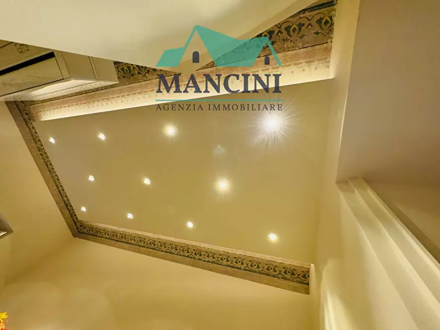 Immagine 23 di Casa indipendente in vendita  in Matteotti a Jesi