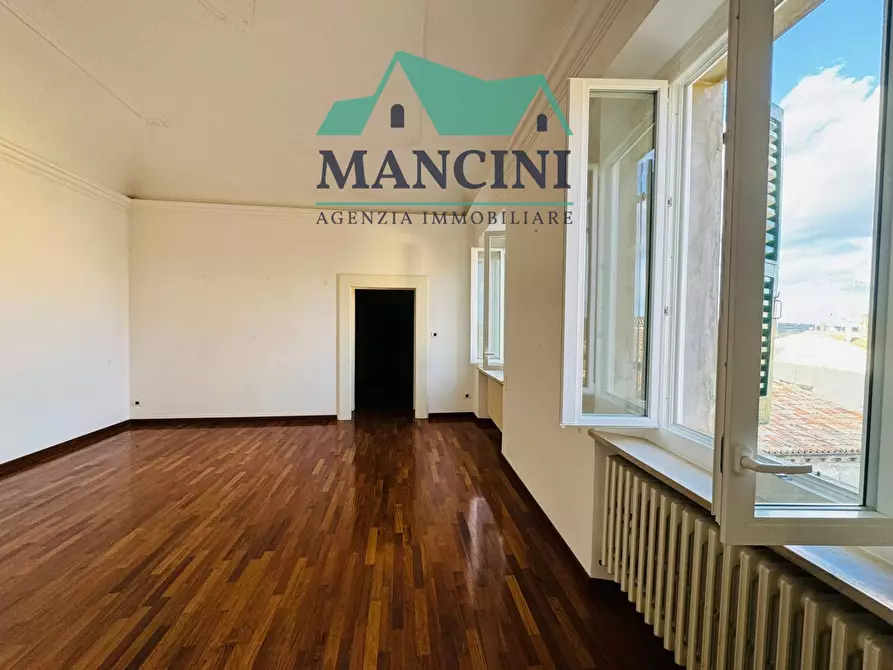 Immagine 3 di Appartamento in vendita  in VIA OREFICI a Jesi