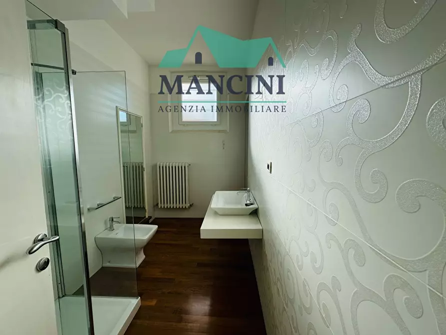 Immagine 18 di Appartamento in vendita  in VIA OREFICI a Jesi