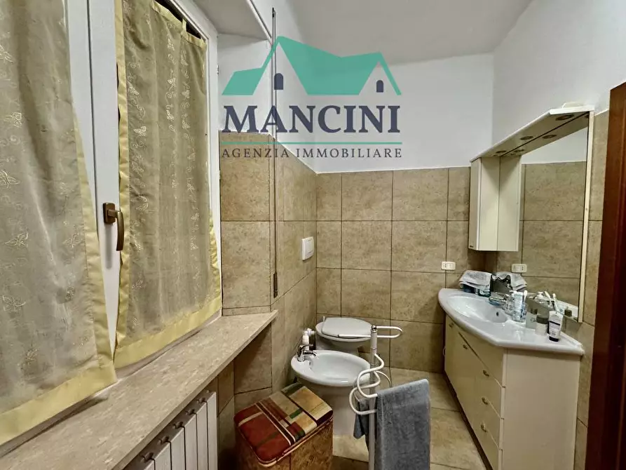 Immagine 6 di Appartamento in affitto  in JUGOSLAVIA a Jesi