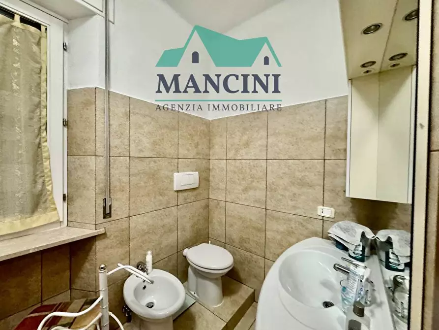 Immagine 7 di Appartamento in affitto  in JUGOSLAVIA a Jesi