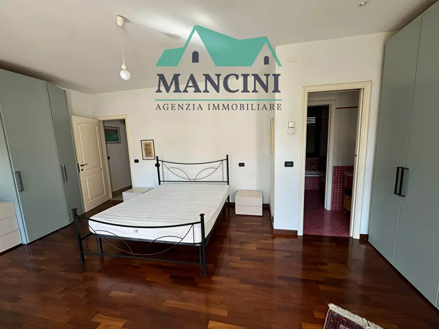 Immagine 12 di Appartamento in affitto  in trieste a Jesi