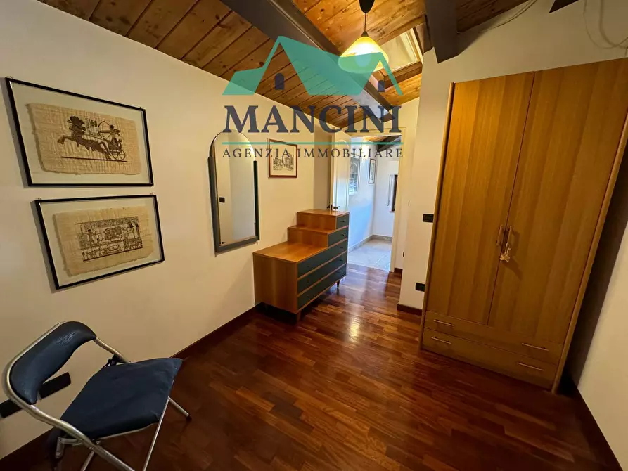 Immagine 19 di Appartamento in affitto  in trieste a Jesi