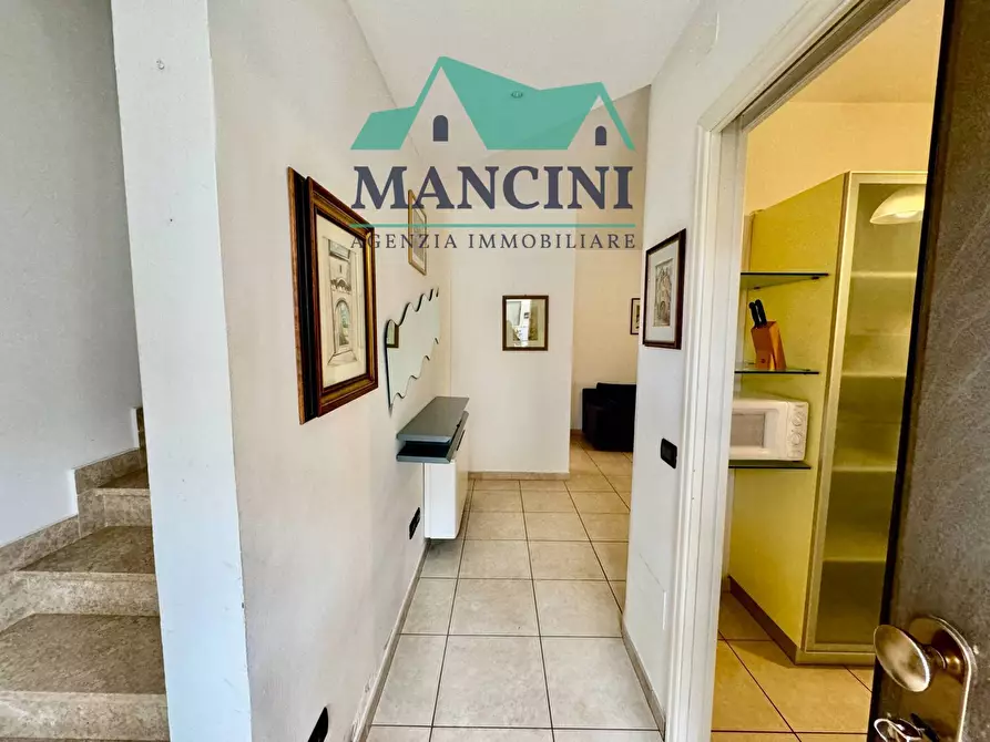 Immagine 5 di Appartamento in affitto  in trieste a Jesi