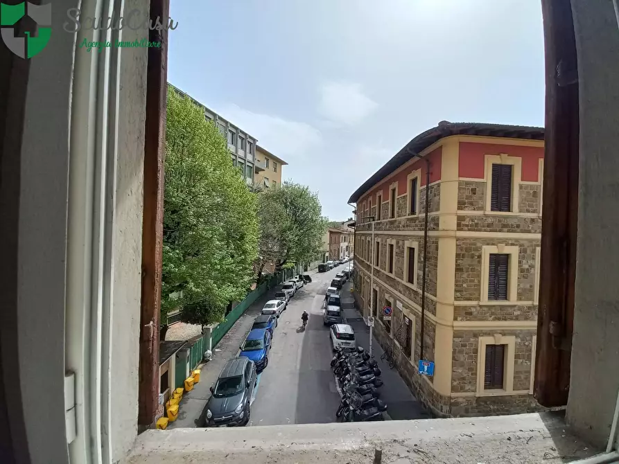 Immagine 1 di Appartamento in vendita  in Via Faentina a Firenze