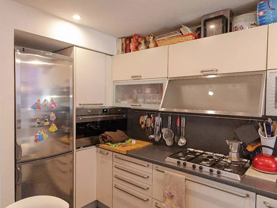 Immagine 17 di Appartamento in vendita  in Via Pietro Canevari a Milano