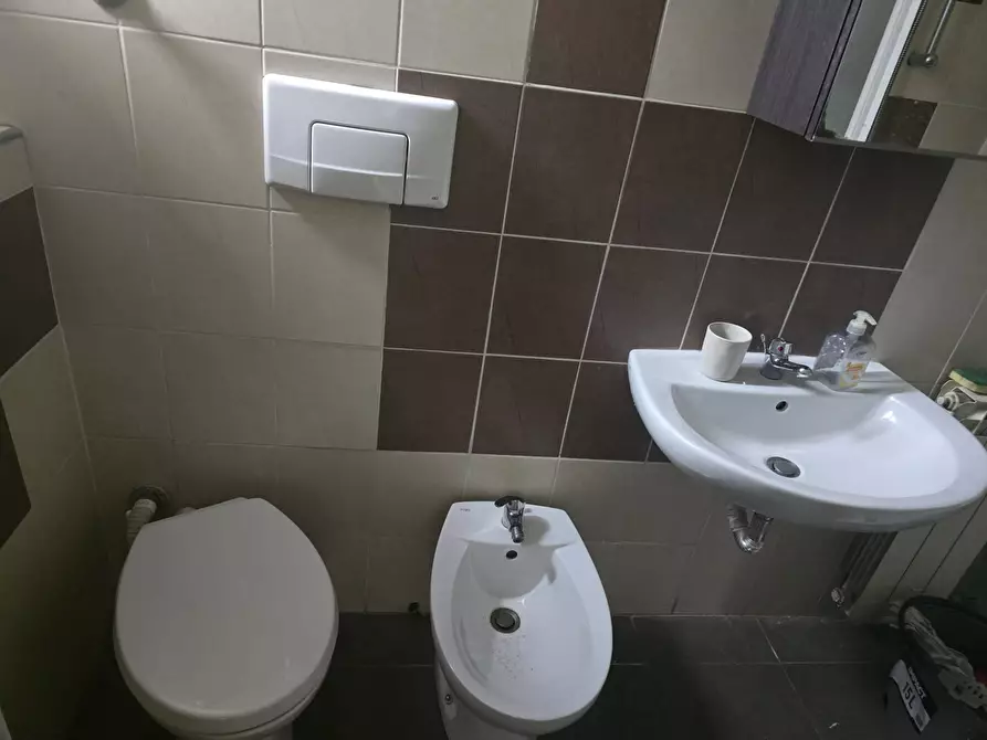 Immagine 25 di Appartamento in vendita  in Via Giovanni Battista Grassi a Milano