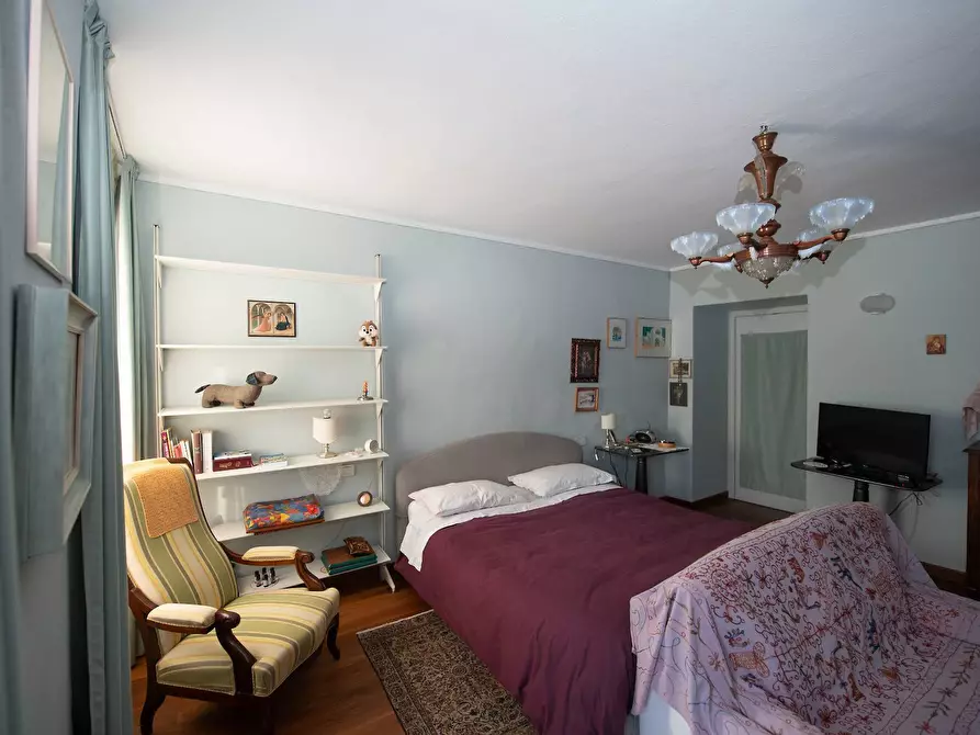 Immagine 6 di Appartamento in vendita  in via giuseppe mazzini a Lozzolo