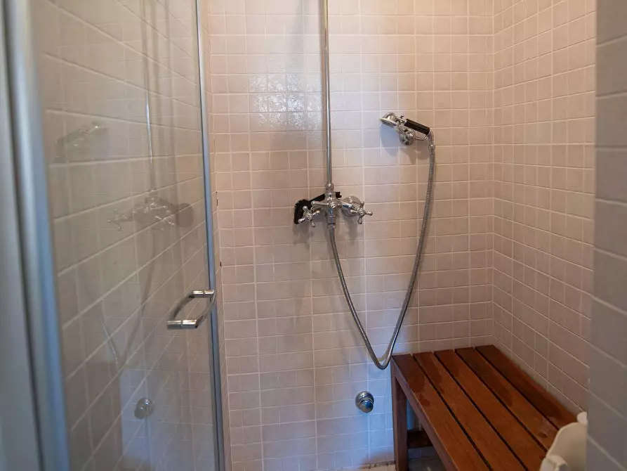 Immagine 16 di Appartamento in vendita  in via giuseppe mazzini a Lozzolo