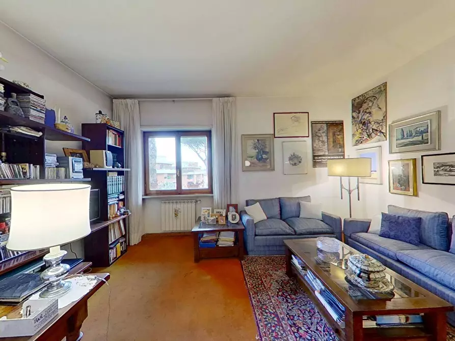 Immagine 4 di Appartamento in vendita  in Via Vincenzo Ussani a Roma