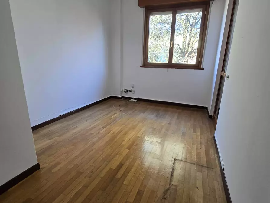 Immagine 13 di Appartamento in vendita  in Via Degli Odescalchi a Milano