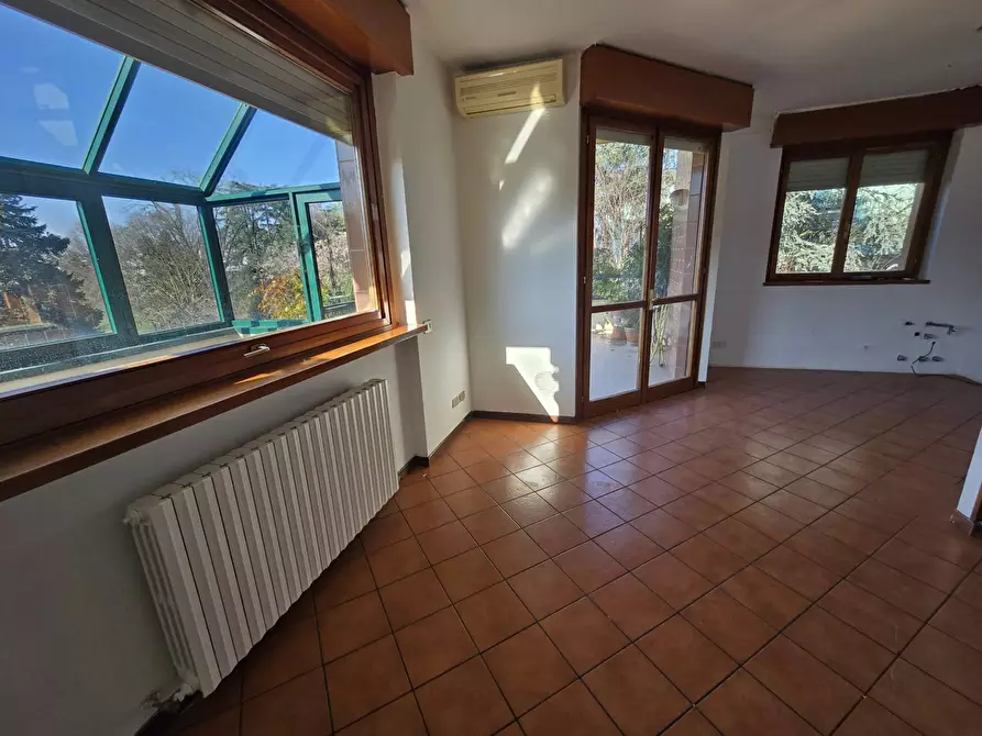 Immagine 8 di Appartamento in vendita  in Via Degli Odescalchi a Milano