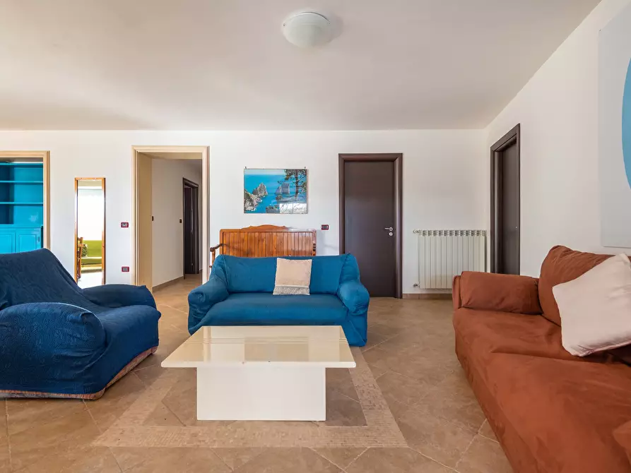 Immagine 17 di Villa in vendita  in Via Ippolito Nievo a Avetrana