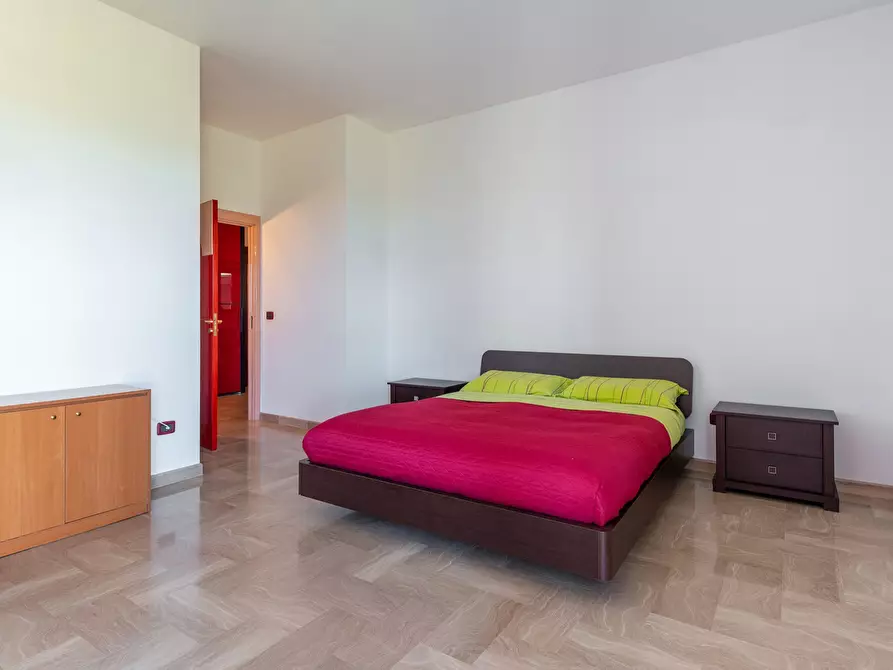 Immagine 8 di Villa in vendita  in Via Ippolito Nievo a Avetrana