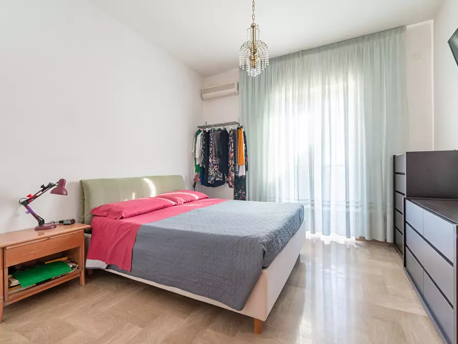 Immagine 10 di Villa in vendita  in Via Ippolito Nievo a Avetrana