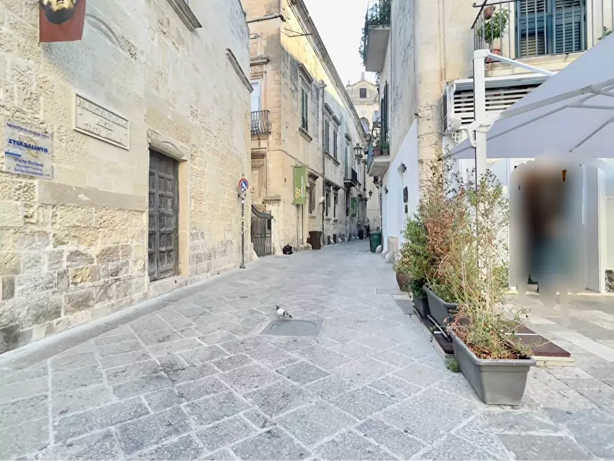 Immagine 7 di Locale commerciale in vendita  in via Degli Ammirati a Lecce