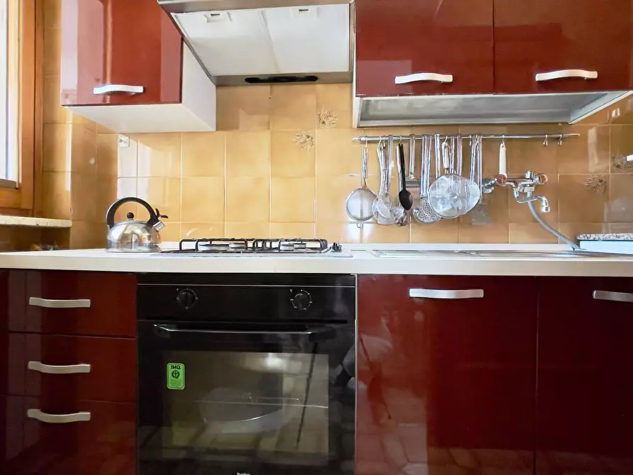 Immagine 2 di Appartamento in vendita  in via E. A. Mario a Lecce