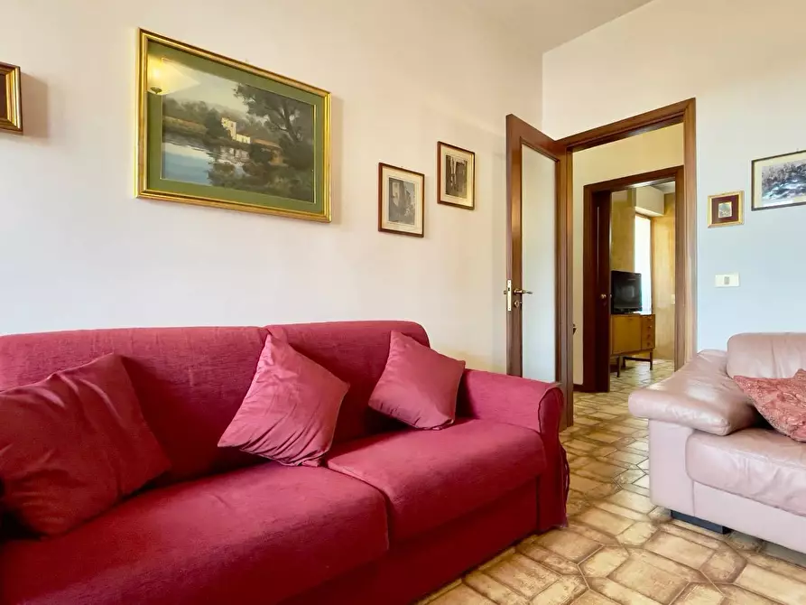 Immagine 6 di Appartamento in vendita  in via E. A. Mario a Lecce