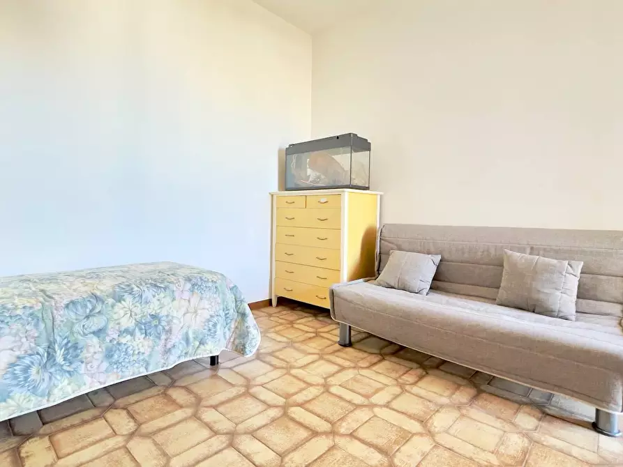 Immagine 8 di Appartamento in vendita  in via E. A. Mario a Lecce