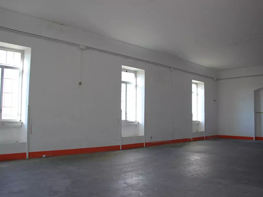 Immagine 2 di Capannone industriale in vendita  in via Enzo Ferrari a Lecce