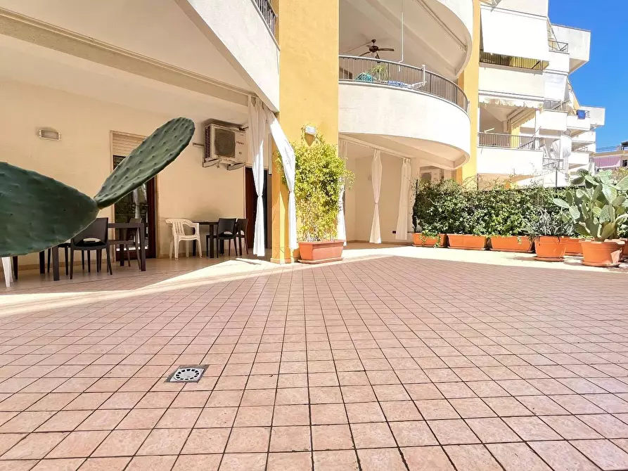 Immagine 10 di Appartamento in vendita  in Lungomare Galileo Galilei a Gallipoli