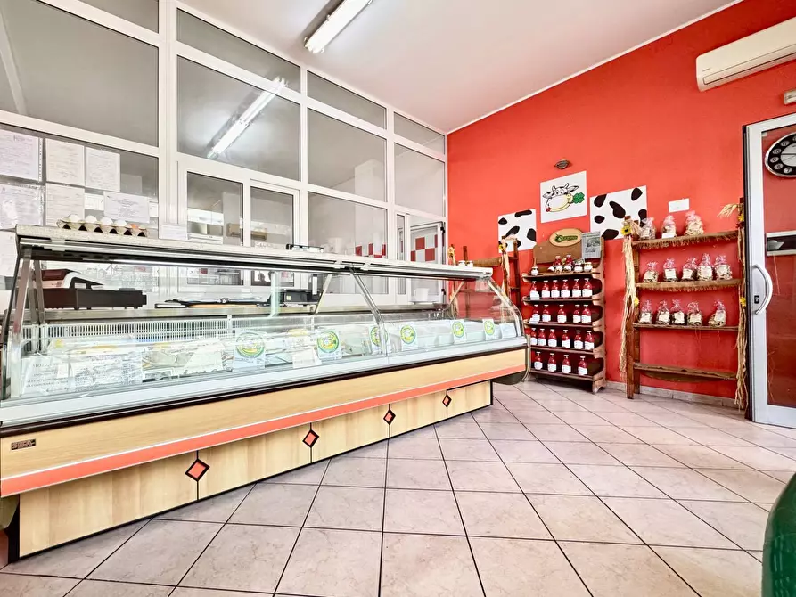 Immagine 1 di Agriturismo in vendita  in viale Della Libertà a Lecce