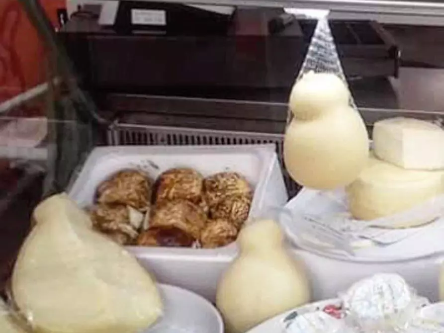 Immagine 12 di Agriturismo in vendita  in viale Della Libertà a Lecce