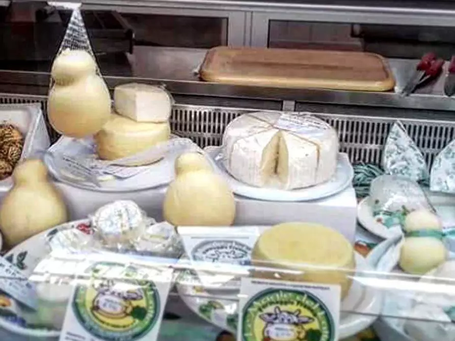 Immagine 10 di Agriturismo in vendita  in viale Della Libertà a Lecce