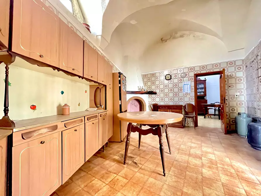 Immagine 7 di Casa indipendente in vendita  in Via Maria Cristina di Savoia a Salice Salentino
