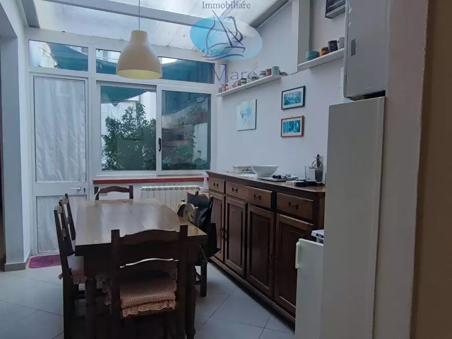 Immagine 4 di Casa indipendente in vendita  in Via Trieste a Viareggio