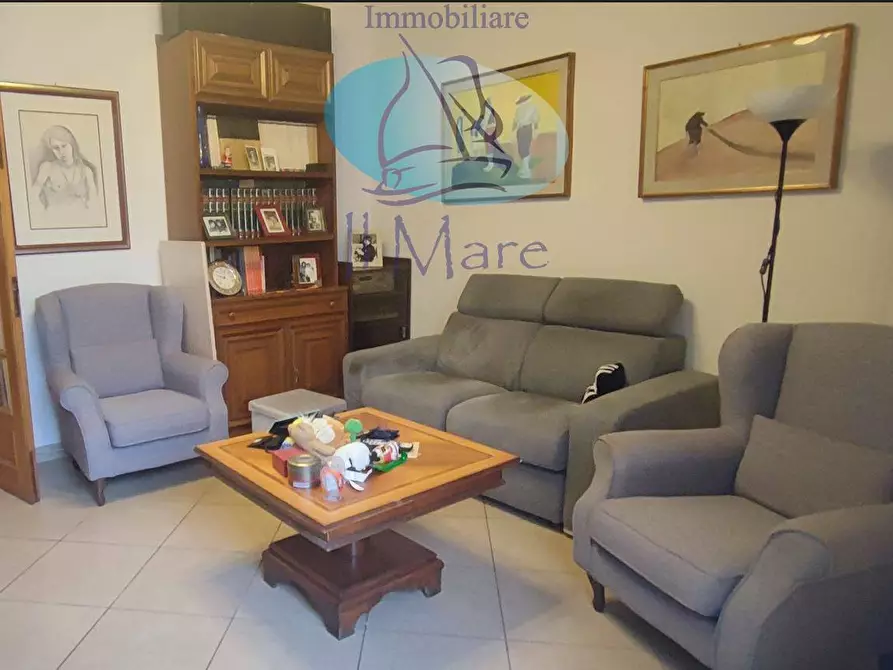 Immagine 10 di Casa indipendente in vendita  in Via Trieste a Viareggio