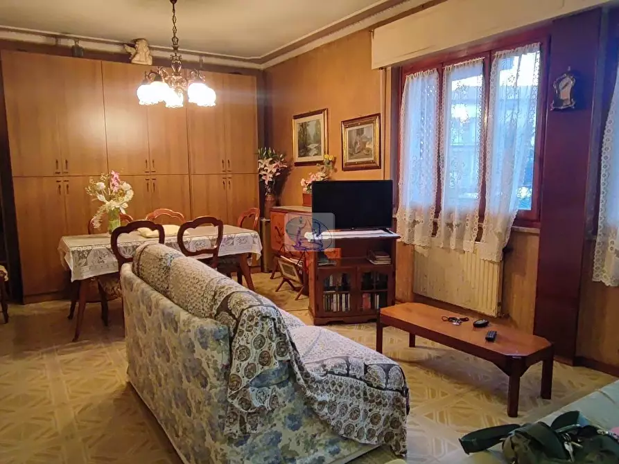 Immagine 1 di Appartamento in vendita  in VIA D'ANNUNZIO a Camaiore