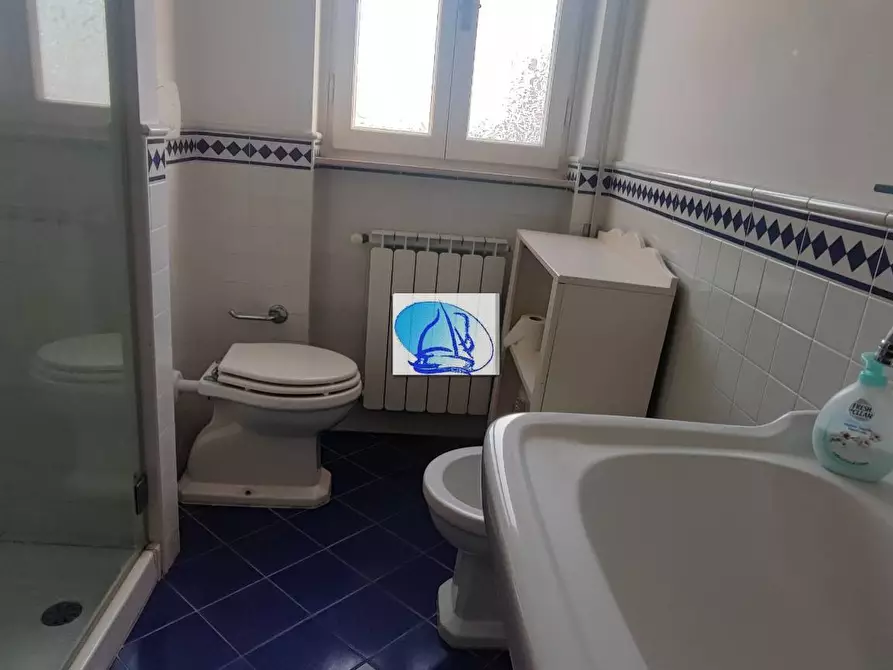 Immagine 25 di Appartamento in vendita  in VIA COLOMBO a Camaiore