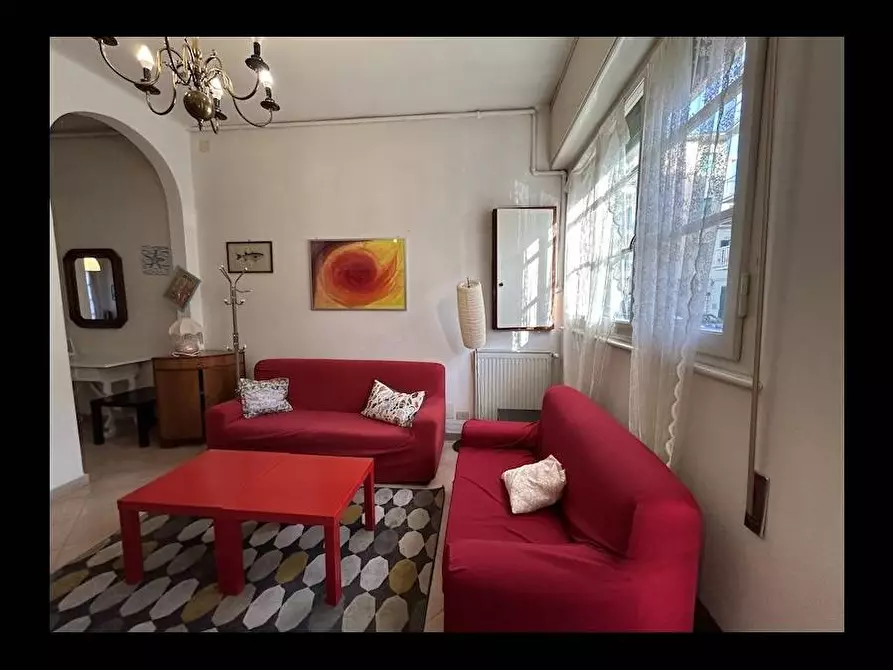 Immagine 2 di Casa indipendente in vendita  in VIA MACHIAVELLI a Viareggio