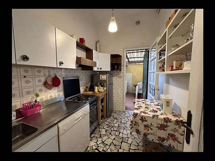 Immagine 7 di Casa indipendente in vendita  in VIA MACHIAVELLI a Viareggio