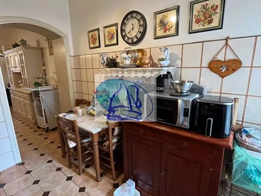 Immagine 22 di Villetta a schiera in vendita  in Via ugo bassi a Viareggio