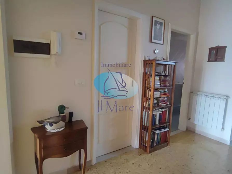 Immagine 14 di Appartamento in vendita  in VIA VENETO a Viareggio