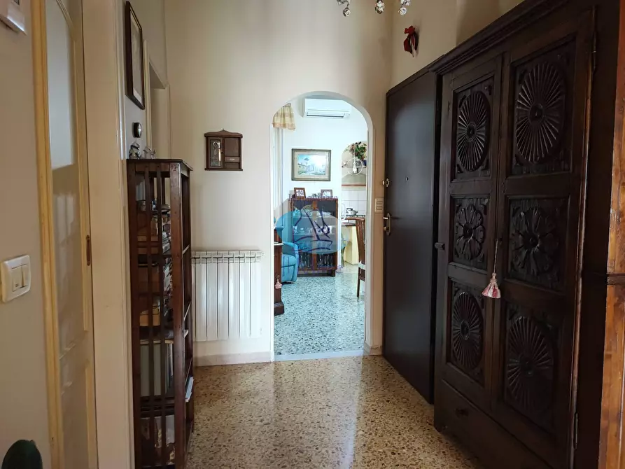 Immagine 17 di Appartamento in vendita  in VIA VENETO a Viareggio