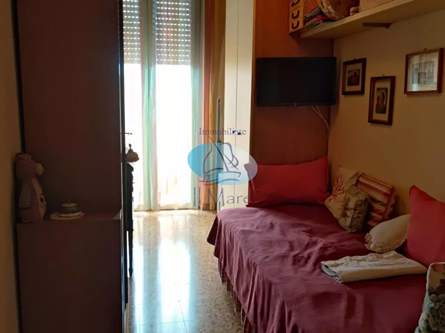 Immagine 25 di Appartamento in vendita  in VIA VENETO a Viareggio