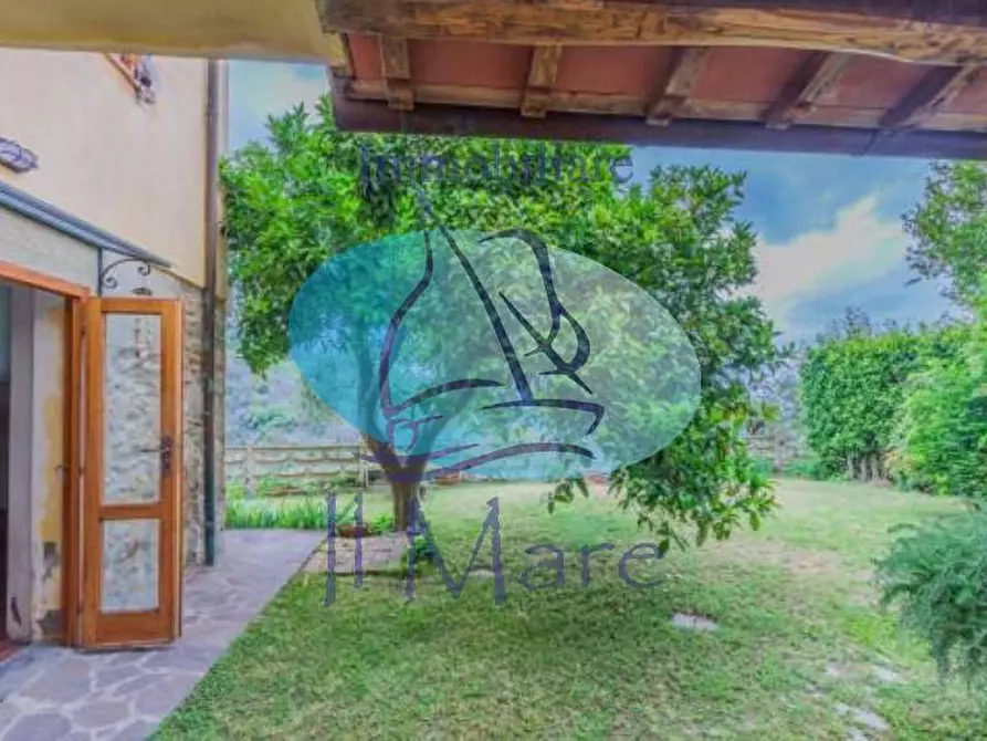 Immagine 5 di Casa indipendente in vendita  in via DI LUCIANO a Massarosa