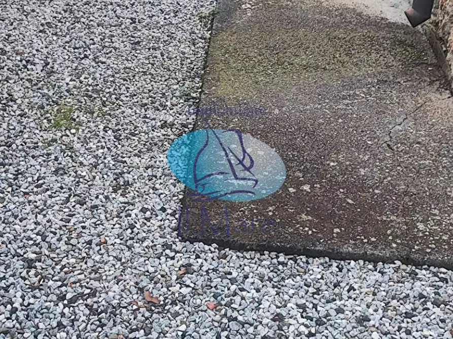 Immagine 3 di Villa in vendita  in Via puglie a Pietrasanta