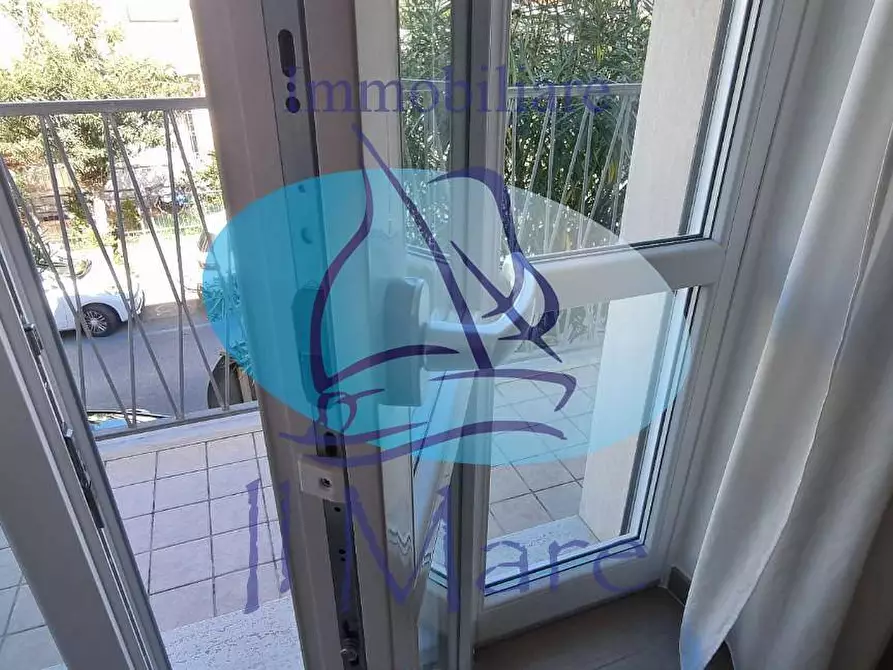 Immagine 14 di Appartamento in vendita  in Via Maroncelli a Viareggio