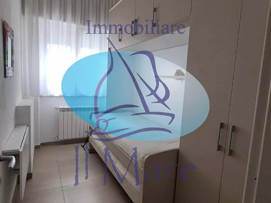 Immagine 16 di Appartamento in vendita  in Via Maroncelli a Viareggio