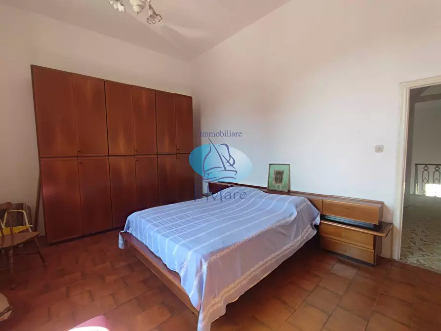 Immagine 24 di Appartamento in vendita  in via coppino a Viareggio