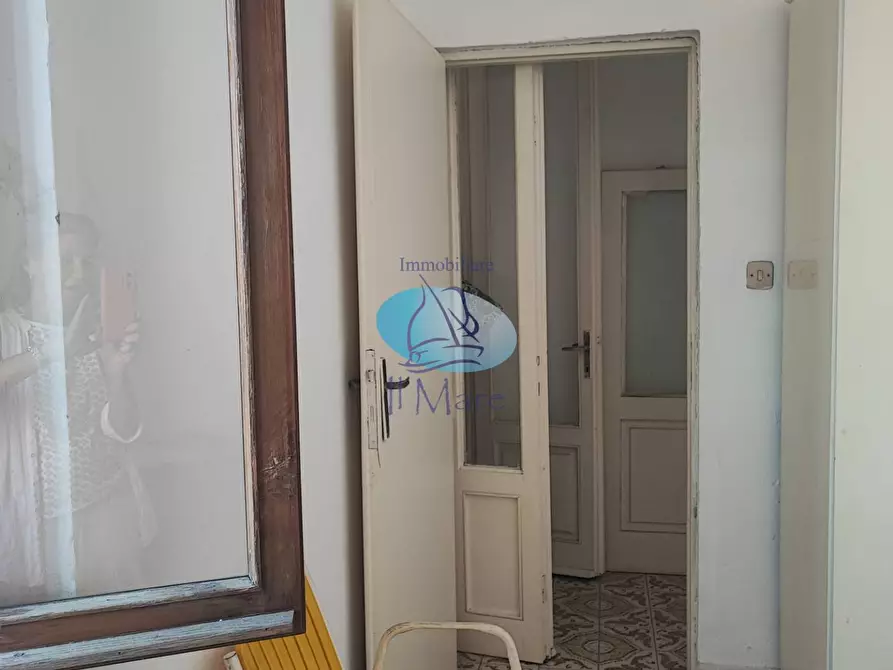 Immagine 27 di Appartamento in vendita  in via coppino a Viareggio