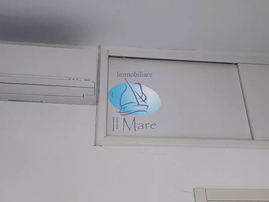 Immagine 22 di Appartamento in vendita  in Via Maroncelli a Viareggio