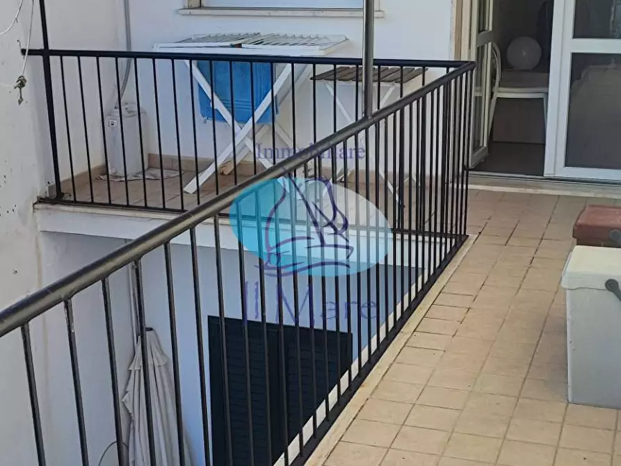 Immagine 28 di Appartamento in vendita  in Via Maroncelli a Viareggio