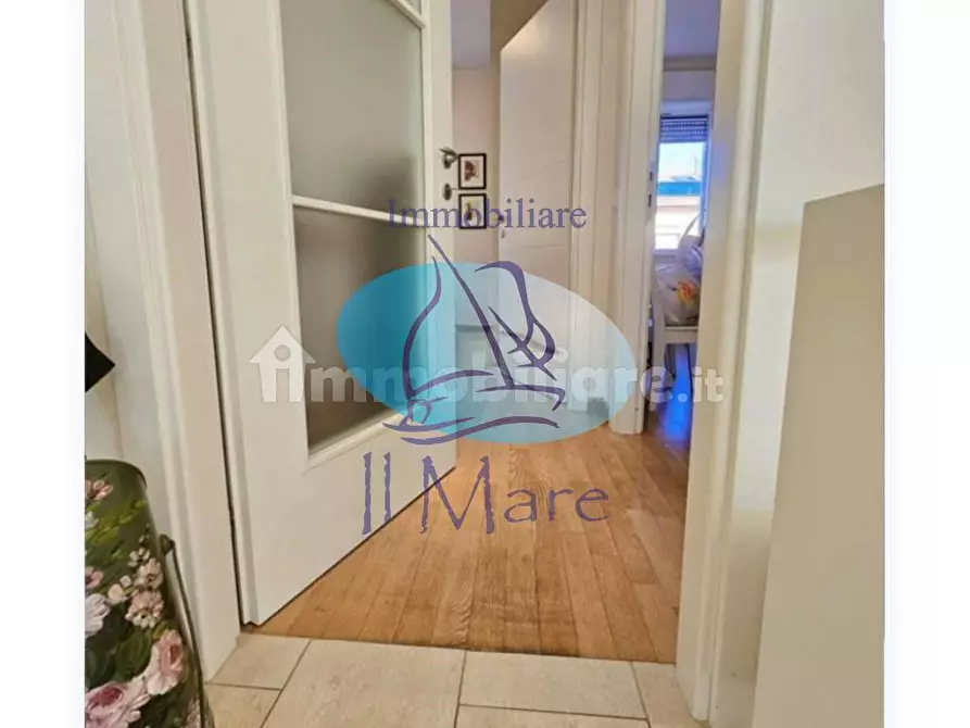 Immagine 14 di Appartamento in vendita  in VIA MAMELI a Viareggio