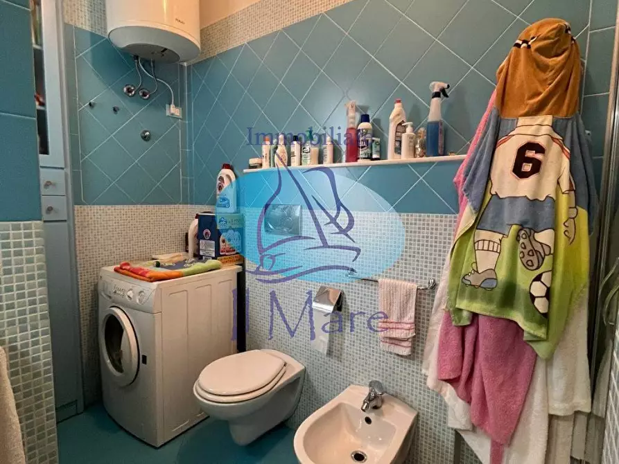 Immagine 24 di Appartamento in vendita  in VIA MAMELI a Viareggio